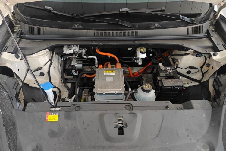 Used Wuling Bingo S 2025 Model 430km Flagship Edition Engine Bay