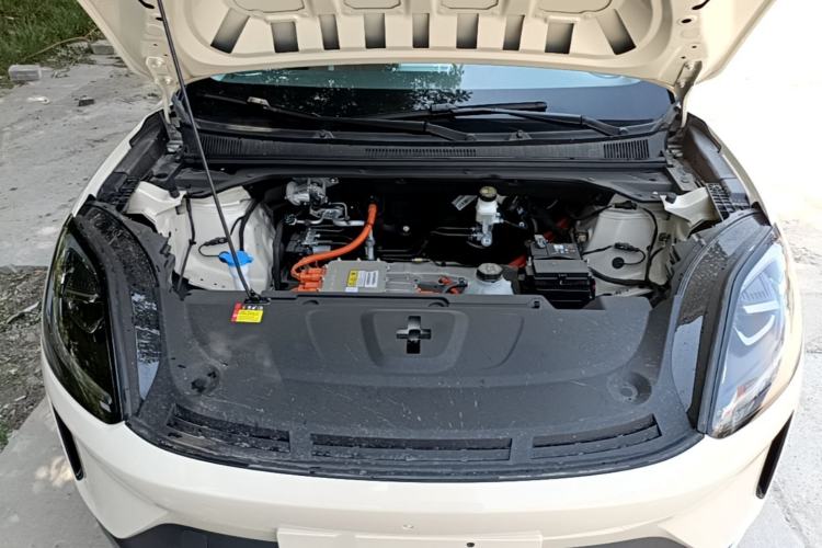 Used Wuling Bingo S 2025 Model 325km Deluxe Edition Engine Bay