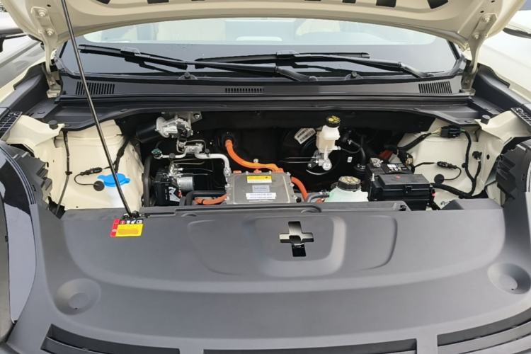 Used Wuling Bingo S 2025 Model 430km Flagship Edition Engine Bay