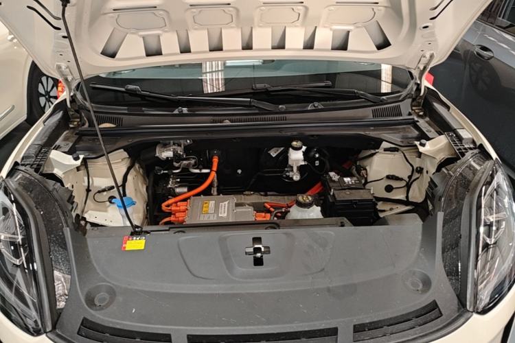 Used Wuling Bingo S 2025 Model 325km Deluxe Edition Engine Bay
