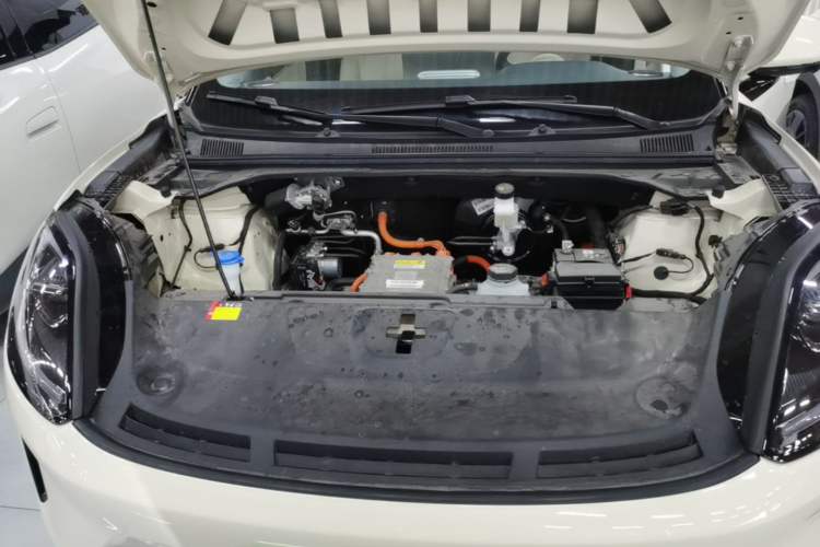 Used Wuling Bingo S 2025 Model 430km Flagship Edition Engine Bay