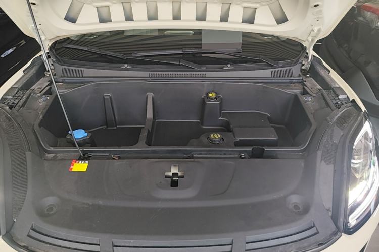 Used Wuling Bingo S 2025 Model 325km Flagship Edition Engine Bay