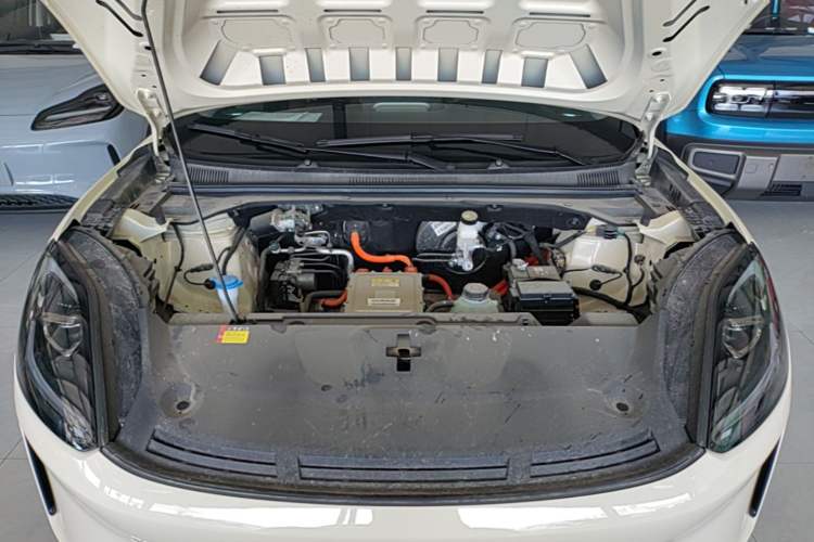 Used Wuling Bingo S 2025 Model 430km Flagship Edition Engine Bay