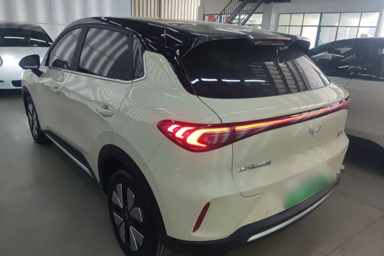 Used Wuling Bingo S 2025 Model 325km Deluxe Edition Exterior 2