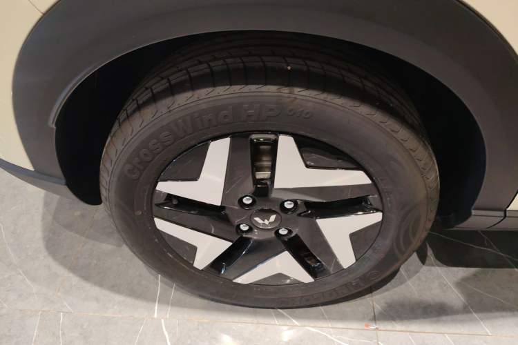 Used Wuling Bingo S 2025 Model 325km Flagship Edition Exterior 5