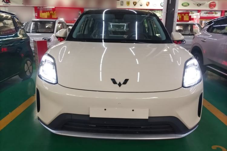 Used Wuling Bingo S 2025 Model 325km Deluxe Edition Front