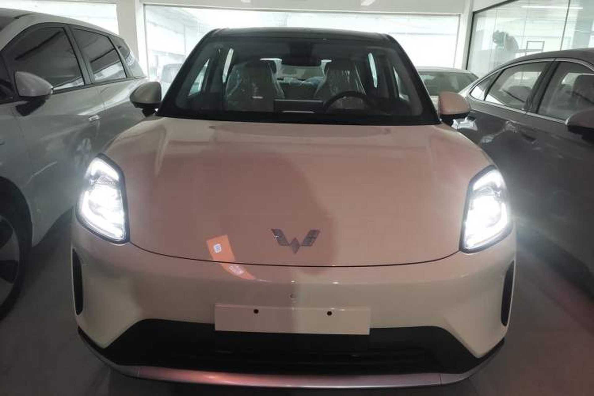 Used Wuling Bingo S 2025 Model 430km Deluxe Edition Front