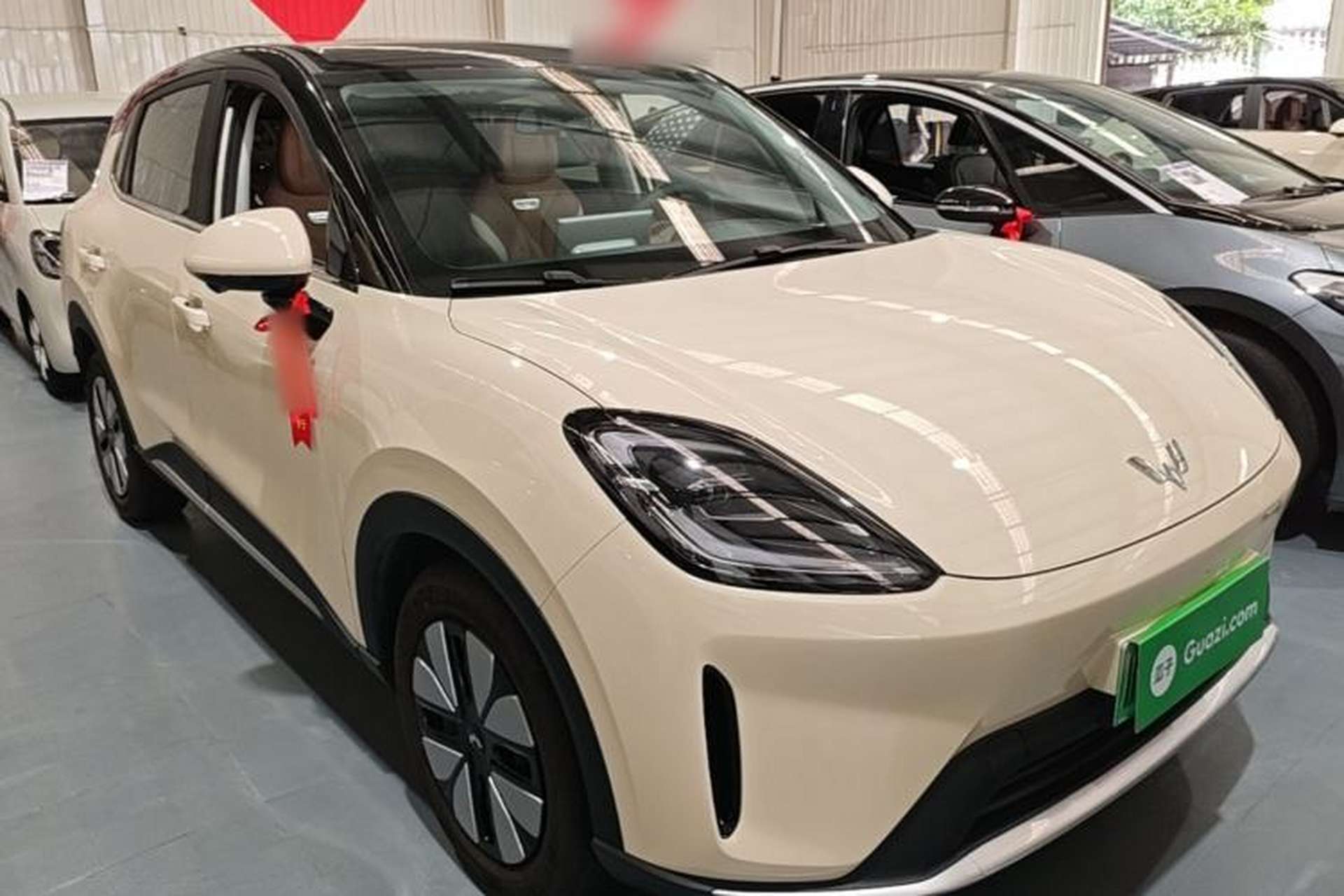 Used Wuling Bingo S 2025 Model 325km Deluxe Edition Front Right 45 Deg