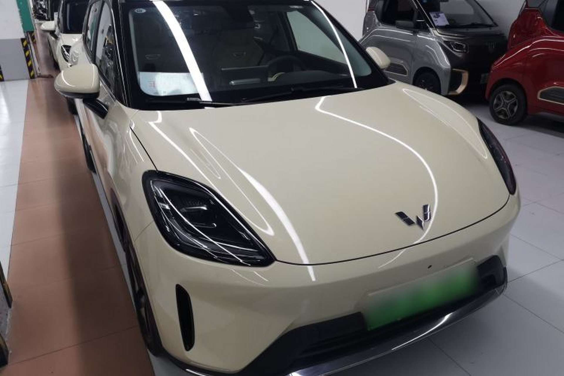 Used Wuling Bingo S 2025 Model 325km Flagship Edition Front Right 45 Deg