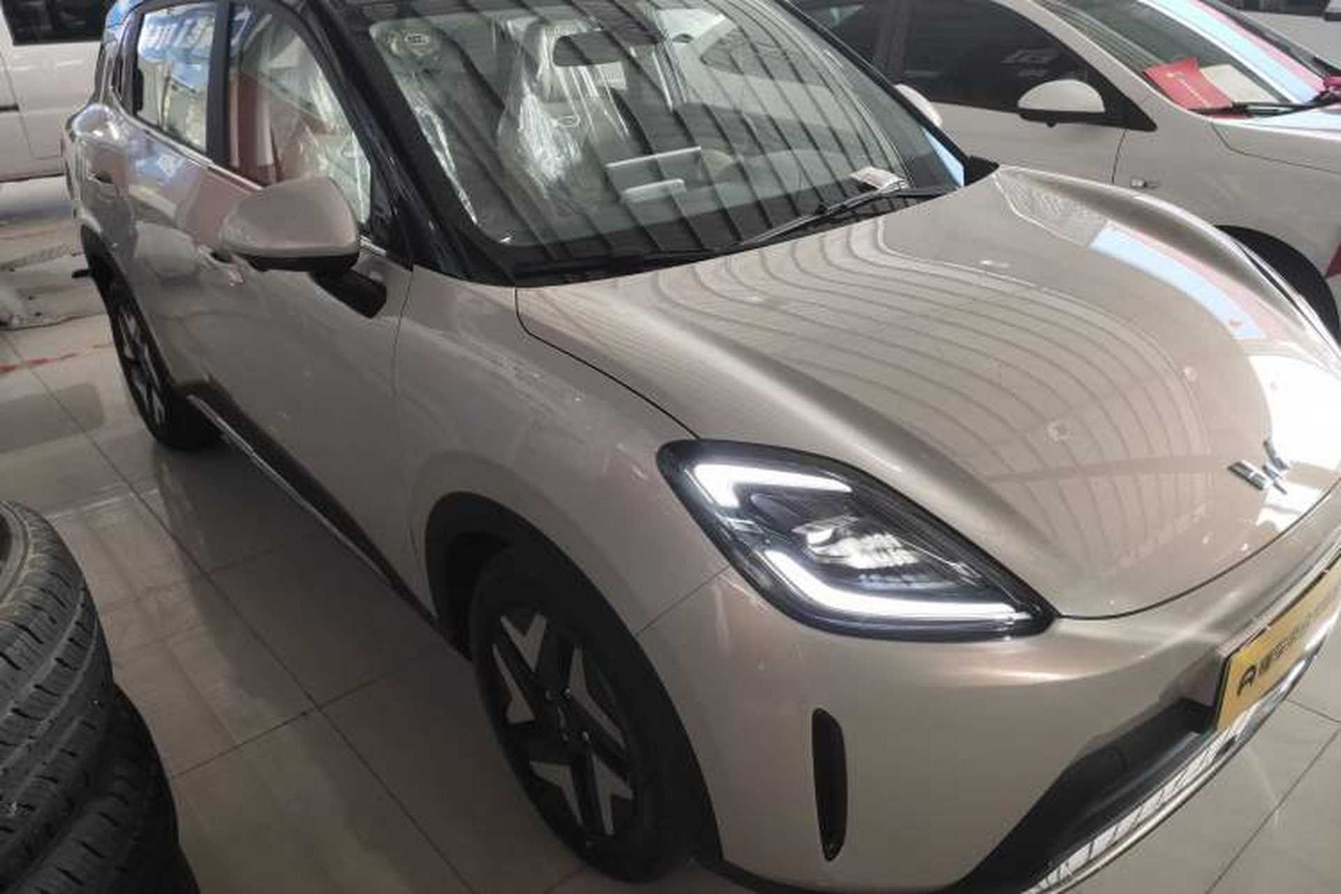 Used Wuling Bingo S 2025 Model 430km Flagship Edition Front Right 45 Deg
