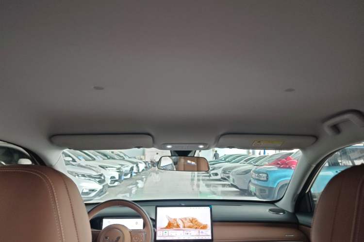 Used Wuling Bingo S 2025 Model 430km Flagship Edition Headliner