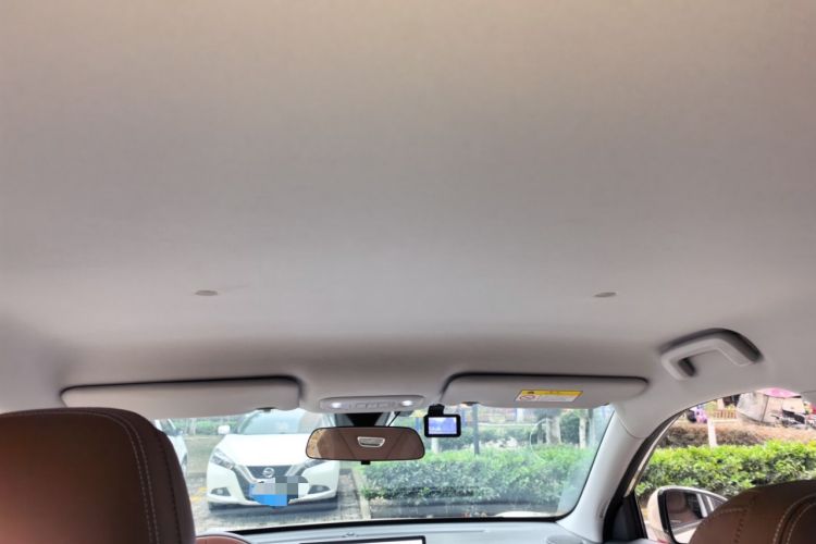 Used Wuling Bingo S 2025 Model 325km Deluxe Edition Headliner