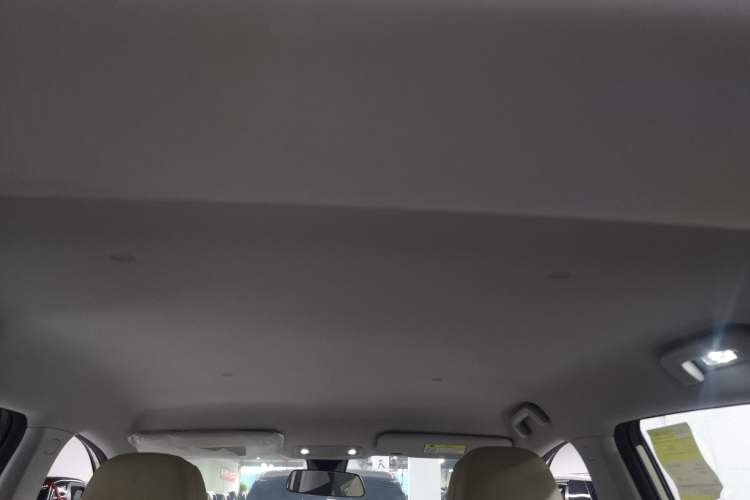 Used Wuling Bingo S 2025 Model 325km Flagship Edition Headliner