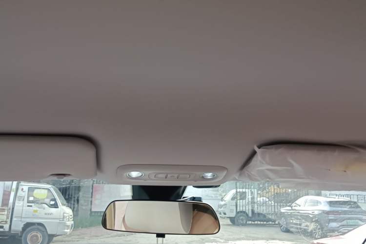 Used Wuling Bingo S 2025 Model 325km Flagship Edition Headliner