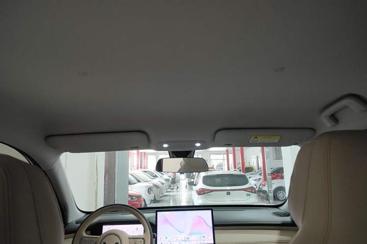Used Wuling Bingo S 2025 Model 430km Flagship Edition Headliner