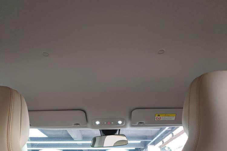 Used Wuling Bingo S 2025 Model 325km Flagship Edition Headliner
