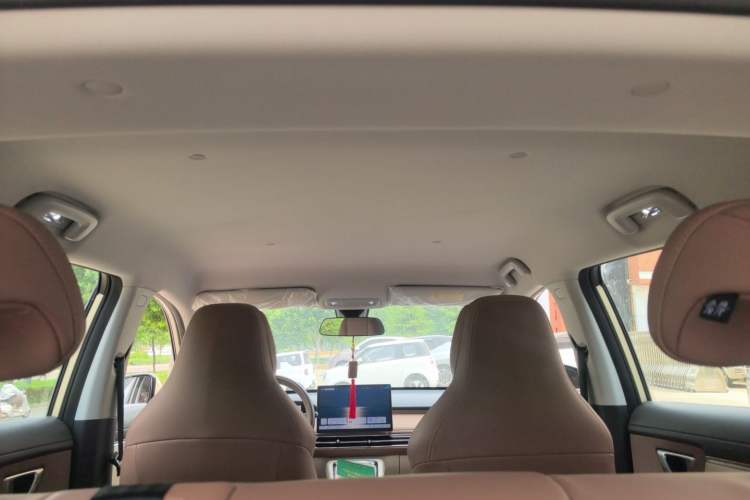 Used Wuling Bingo S 2025 Model 430km Deluxe Edition Headliner