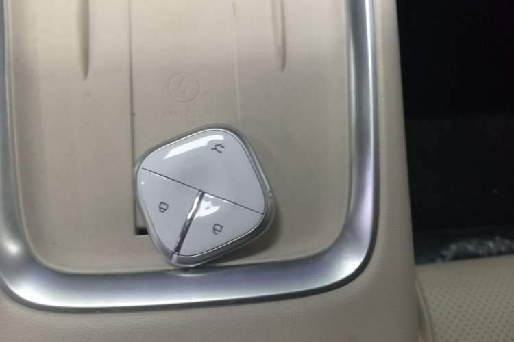 Used Wuling Bingo S 2025 Model 430km Flagship Edition Interior 1