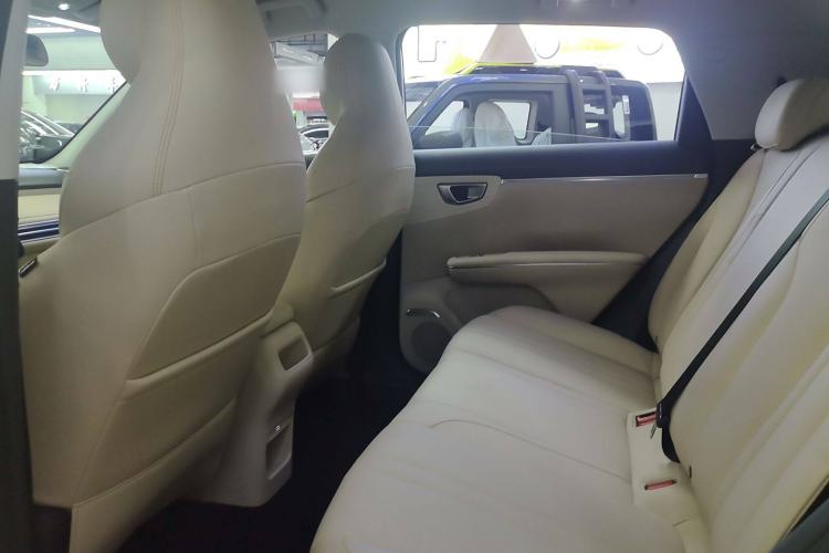 Used Wuling Bingo S 2025 Model 325km Flagship Edition Interior 2