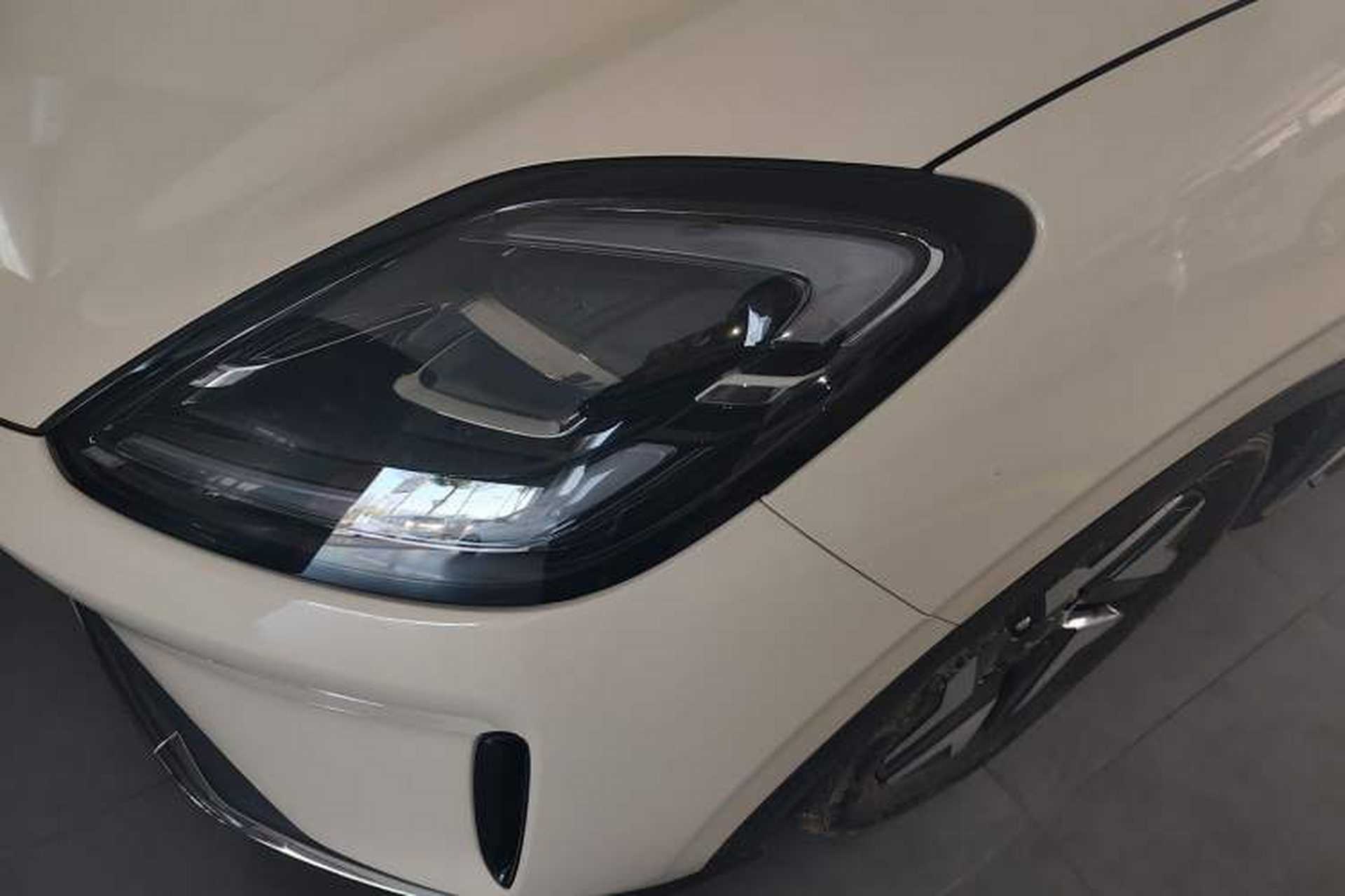 Used Wuling Bingo S 2025 Model 430km Flagship Edition Left Front Headlight