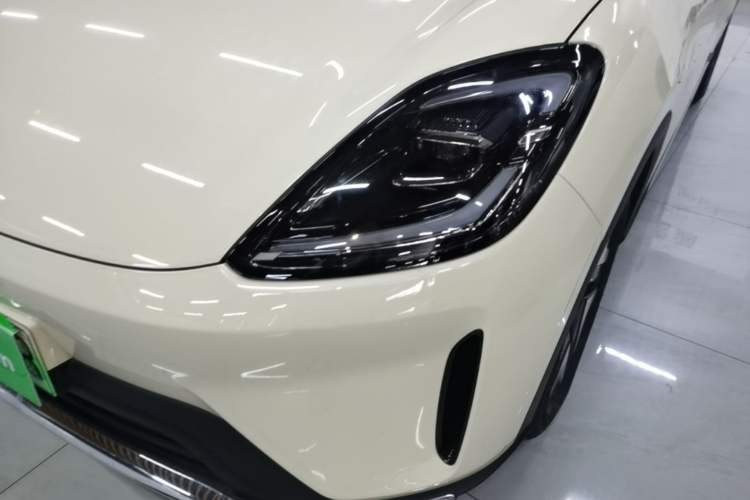 Used Wuling Bingo S 2025 Model 430km Flagship Edition Left Front Headlight