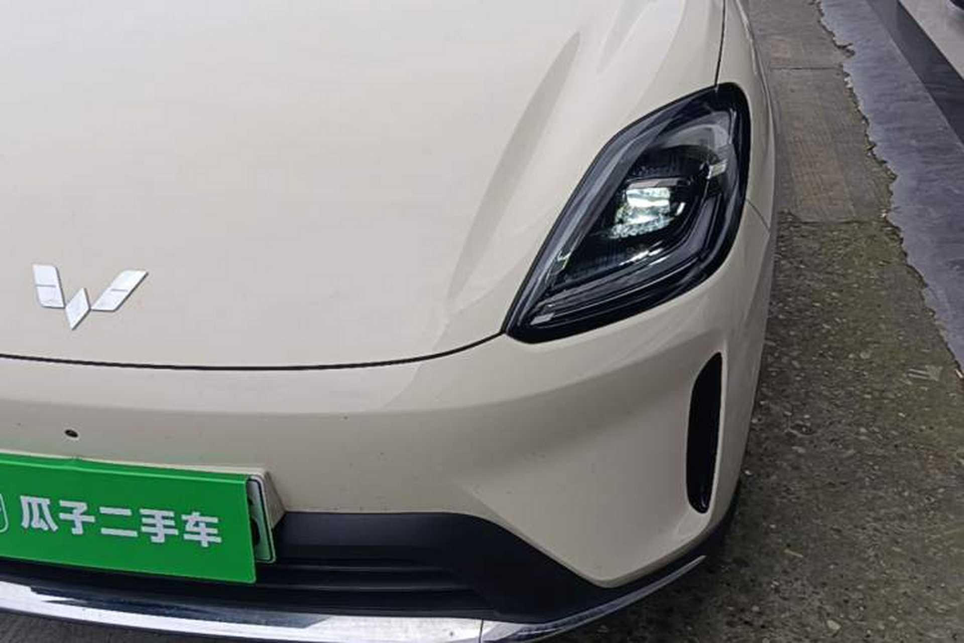 Used Wuling Bingo S 2025 Model 325km Flagship Edition Left Front Headlight