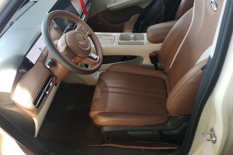 Used Wuling Bingo S 2025 Model 430km Deluxe Edition Left Front Seat