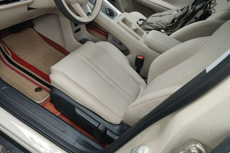 Used Wuling Bingo S 2025 Model 325km Deluxe Edition Left Front Seat