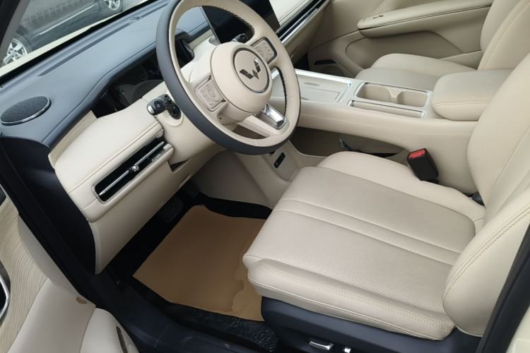 Used Wuling Bingo S 2025 Model 430km Flagship Edition Left Front Seat