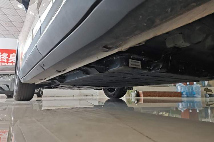 Used Wuling Bingo S 2025 Model 325km Flagship Edition Left Side Sill