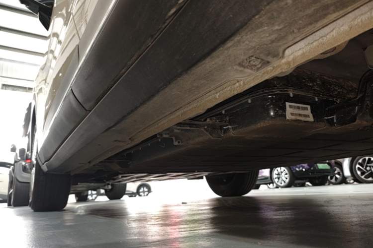 Used Wuling Bingo S 2025 Model 325km Deluxe Edition Left Side Sill
