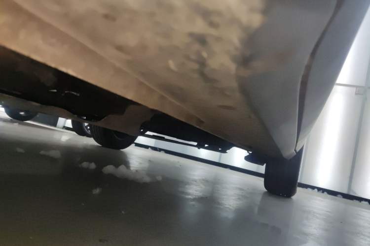 Used Wuling Bingo S 2025 Model 325km Deluxe Edition Left Side Sill