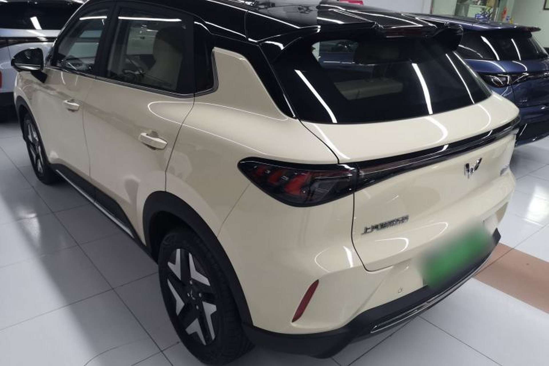 Used Wuling Bingo S 2025 Model 325km Flagship Edition Rear Left 45 Deg