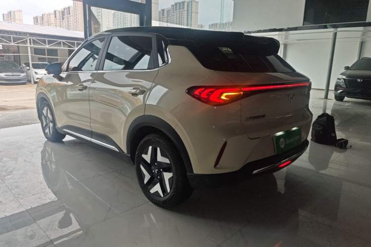 Used Wuling Bingo S 2025 Model 325km Flagship Edition Rear Left 45 Deg