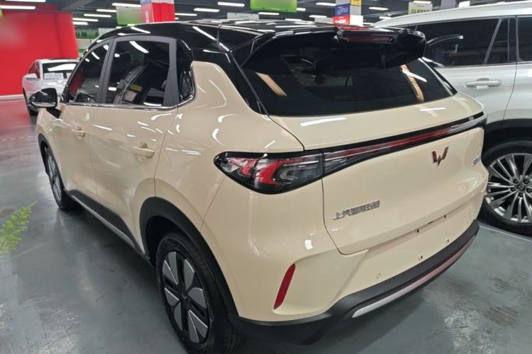 Used Wuling Bingo S 2025 Model 325km Deluxe Edition Rear Left 45 Deg