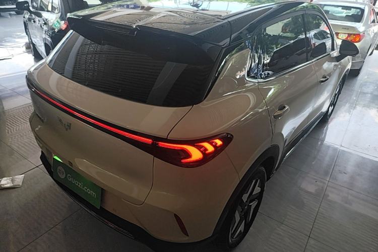 Used Wuling Bingo S 2025 Model 325km Flagship Edition Rear Right 45 Deg