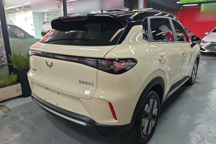 Used Wuling Bingo S 2025 Model 325km Deluxe Edition Rear Right 45 Deg