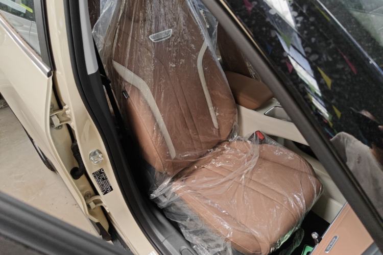 Used Wuling Bingo S 2025 Model 325km Deluxe Edition Right Front Seat