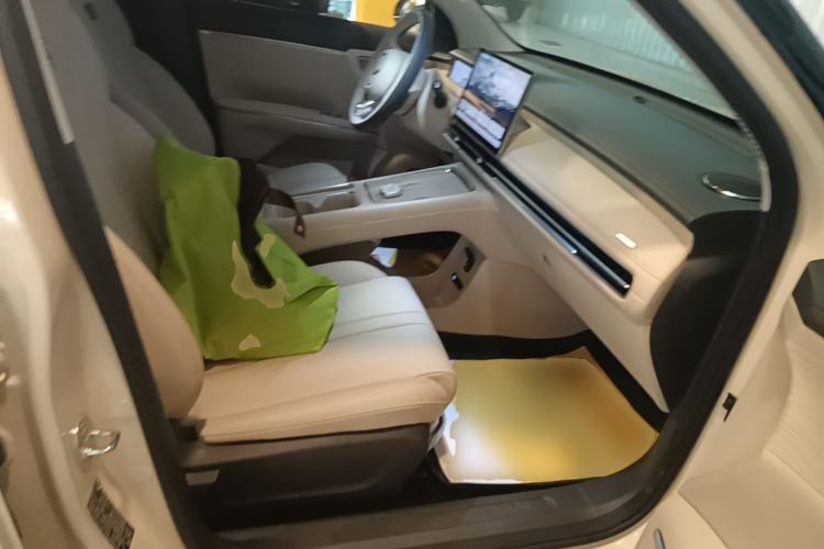 Used Wuling Bingo S 2025 Model 430km Flagship Edition Right Front Seat
