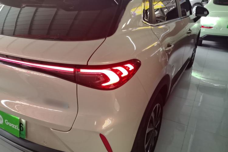 Used Wuling Bingo S 2025 Model 325km Deluxe Edition Right Rear Taillight