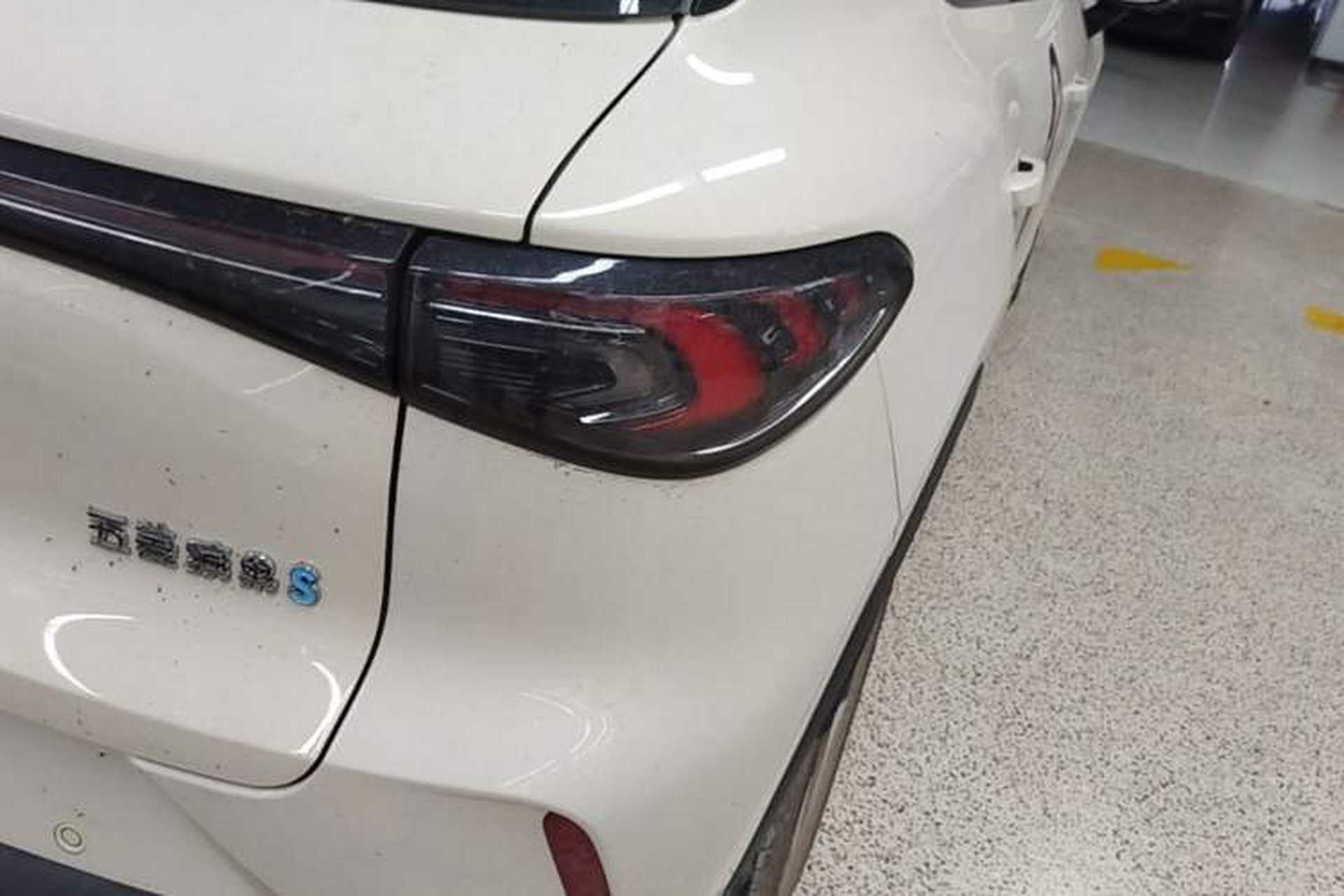 Used Wuling Bingo S 2025 Model 430km Flagship Edition Right Rear Taillight