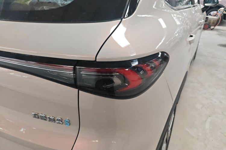 Used Wuling Bingo S 2025 Model 325km Deluxe Edition Right Rear Taillight