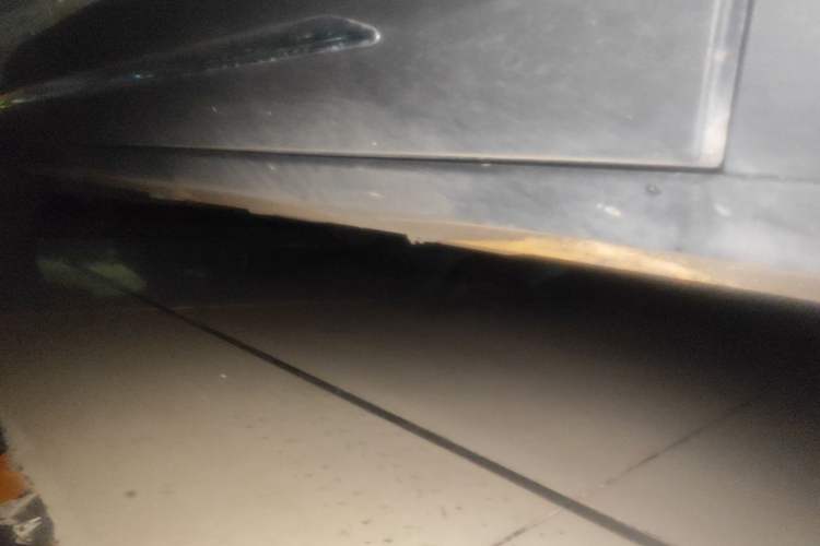 Used Wuling Bingo S 2025 Model 430km Flagship Edition Right Side Sill