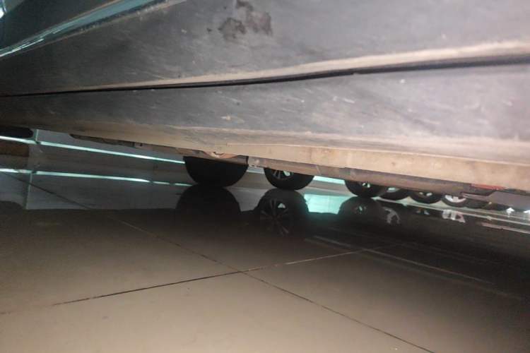 Used Wuling Bingo S 2025 Model 430km Flagship Edition Right Side Sill