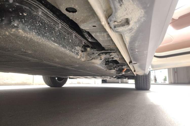 Used Wuling Bingo S 2025 Model 430km Flagship Edition Right Side Sill