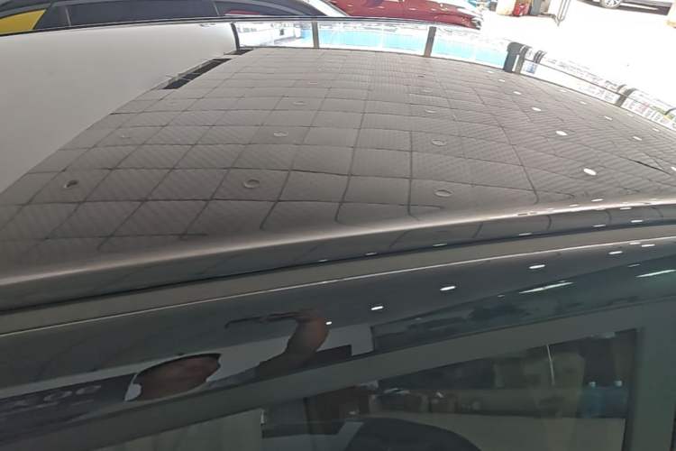 Used Wuling Bingo S 2025 Model 325km Flagship Edition Roof