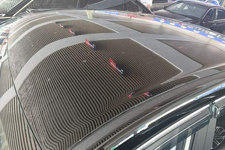 Used Wuling Bingo S 2025 Model 325km Flagship Edition Roof