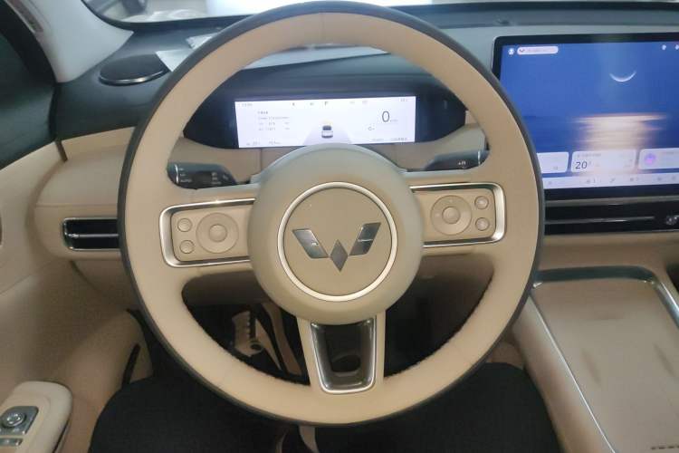 Used Wuling Bingo S 2025 Model 325km Deluxe Edition Steering Wheel