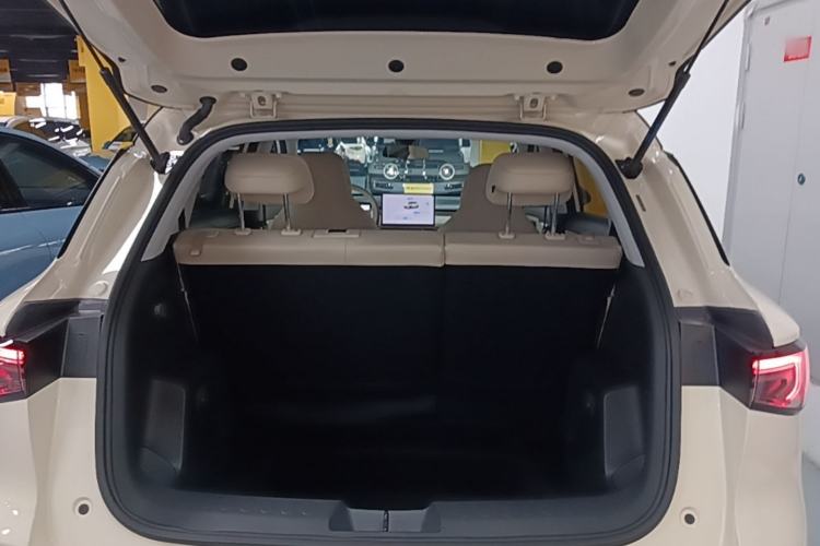 Used Wuling Bingo S 2025 Model 430km Flagship Edition Trunk