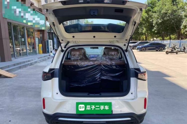 Used Wuling Bingo S 2025 Model 325km Deluxe Edition Trunk